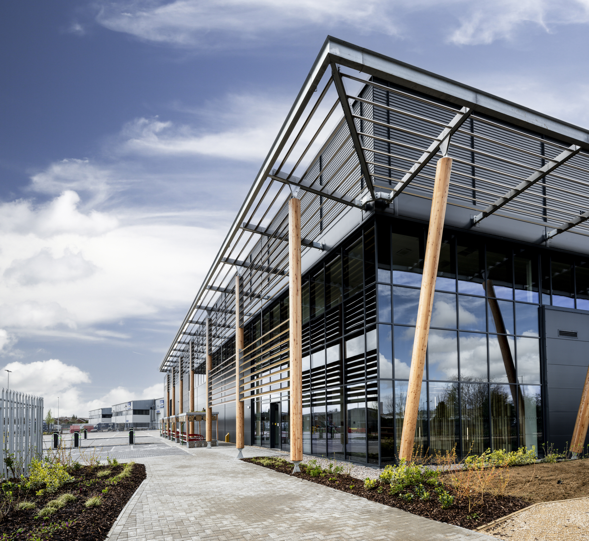 KAM – Wrenbridge Nova Oxford – Projects 01