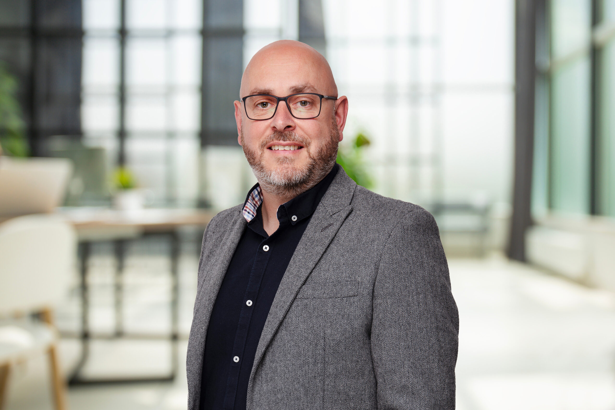 MBA – Damian Thompson – MEP Commissioning & Compliance Manager